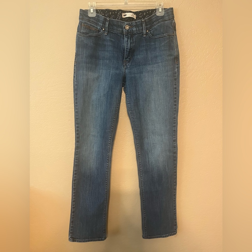Levi’s 525 Perfect Waist Straight Leg jeans